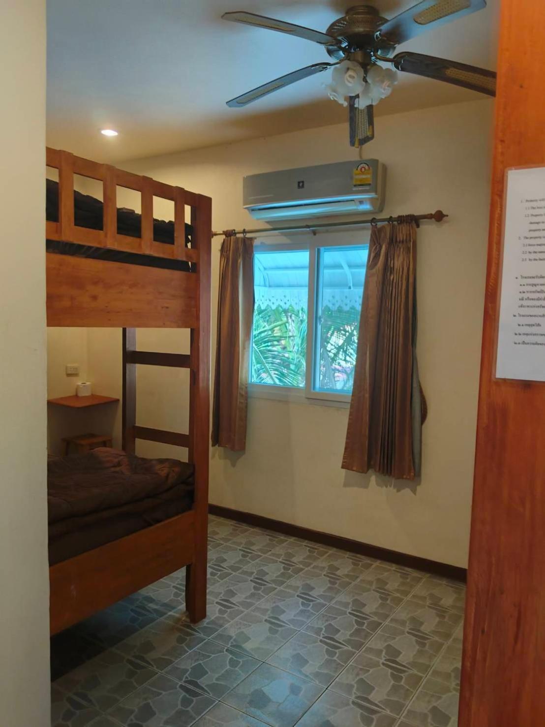 Guesthouse And Restaurant Ratatouille Baan Tai Dış mekan fotoğraf